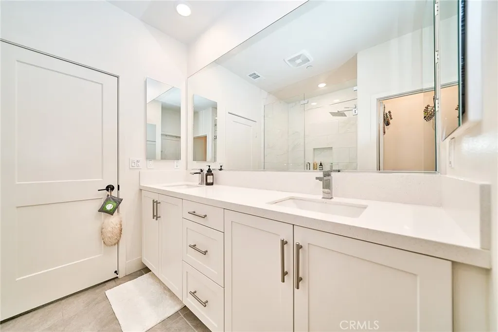 Additional image 88 of 16330 Moonstone Cir, Tustin, CA 92782