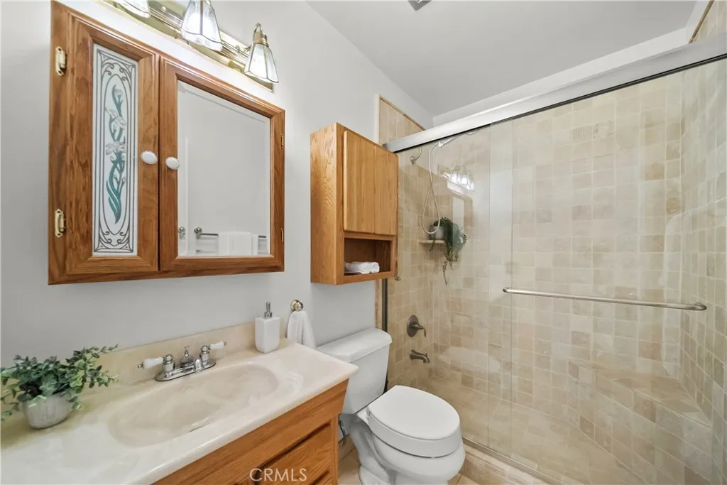 Additional image 39 of 23250 Via Barra, Valencia, CA 91355