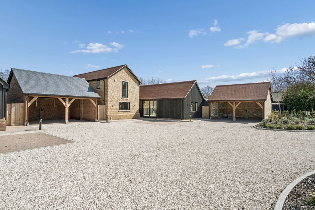 Additional image 7 of 4 bed detached house for saleKennel Lane, Harpenden AL5