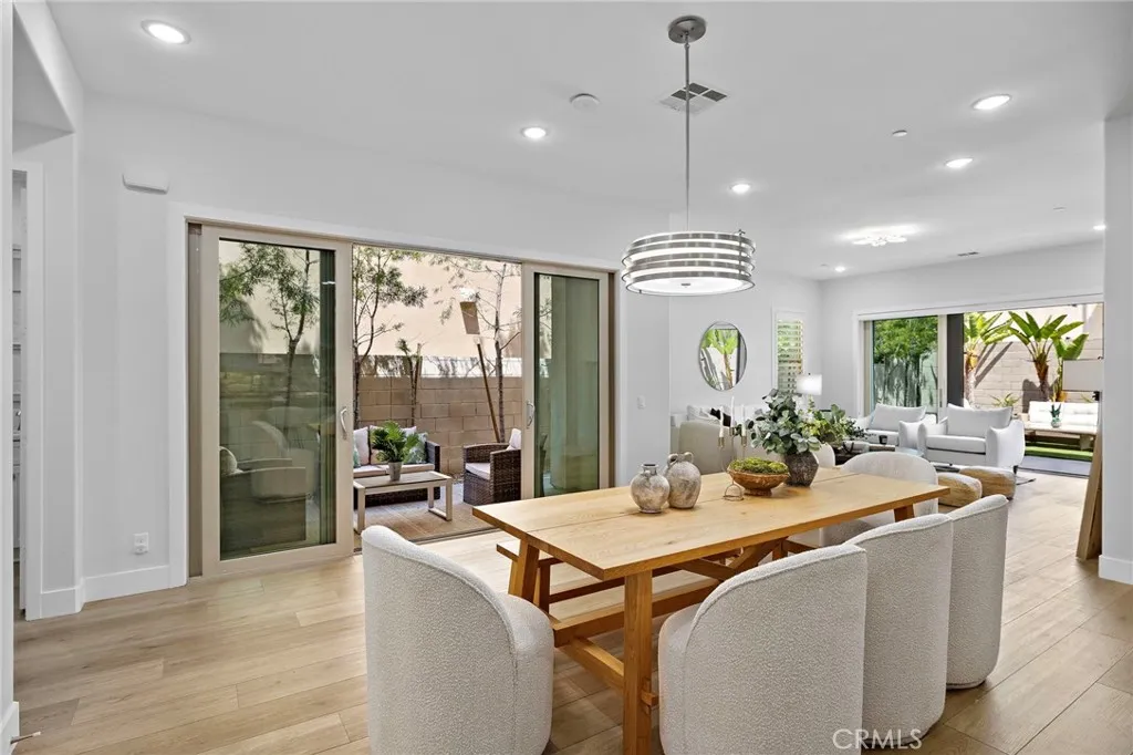 Additional image 86 of 53 Lunar, Irvine, CA 92618