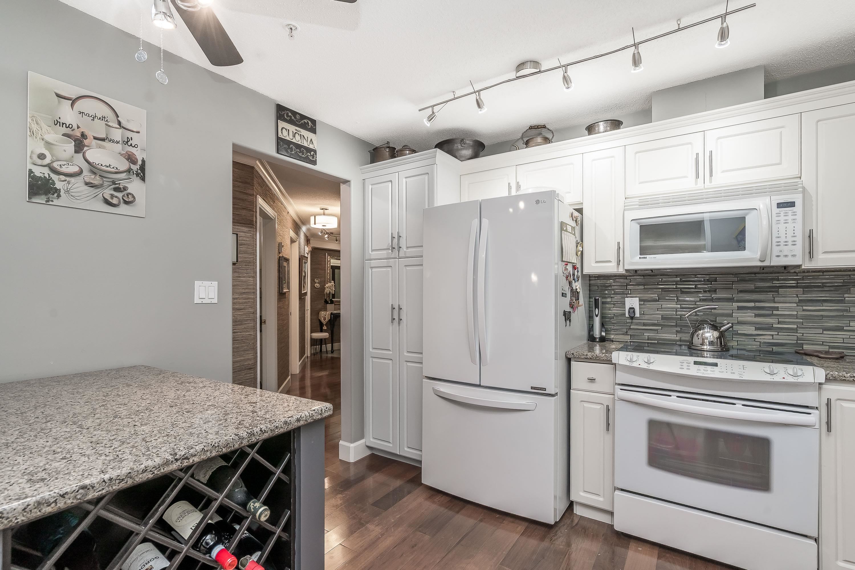 Additional image 6 of 106-15342 20 Avenue, Surrey, BC, V4A 2A3
