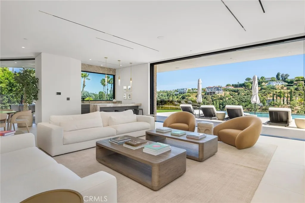 Additional image 19 of 16988 Strawberry Drive, Encino, CA 91436