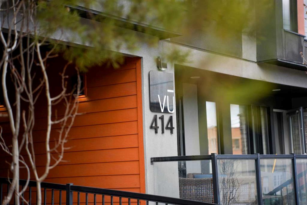 207-414 Meredith Road NE, Calgary, AB, T2E 5A6