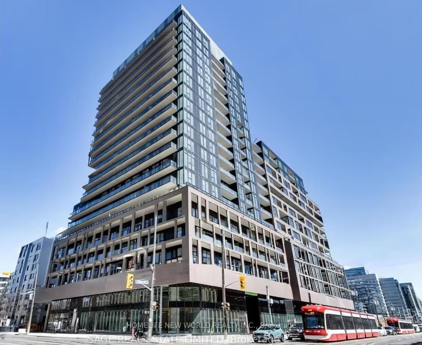 811-285 Dufferin Street, Toronto, ON, M6K 1E6