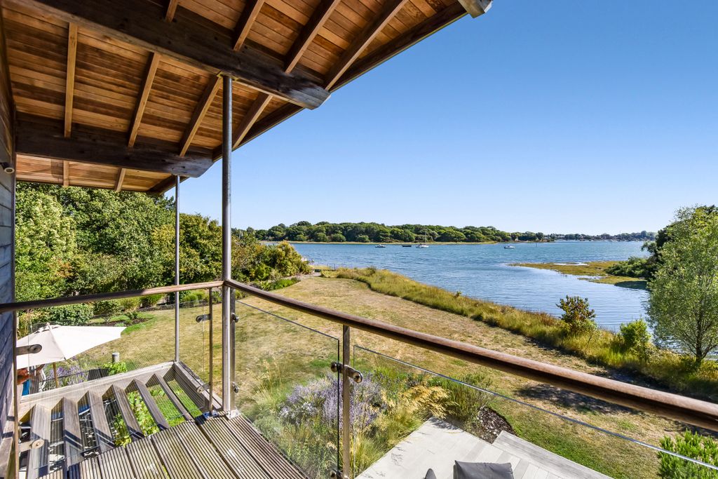 Additional image 15 of 4 bed property for saleSmugglers Lane, Bosham, Chichester PO18