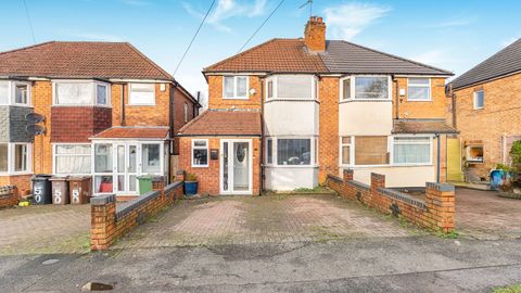 Newborough Road, Shirley B90