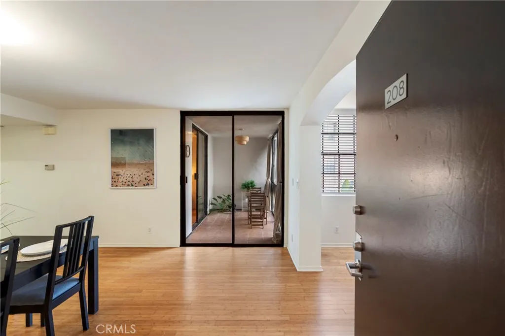 Additional image 27 of 740 N Kings Road Unit 208, West Hollywood, CA 90069