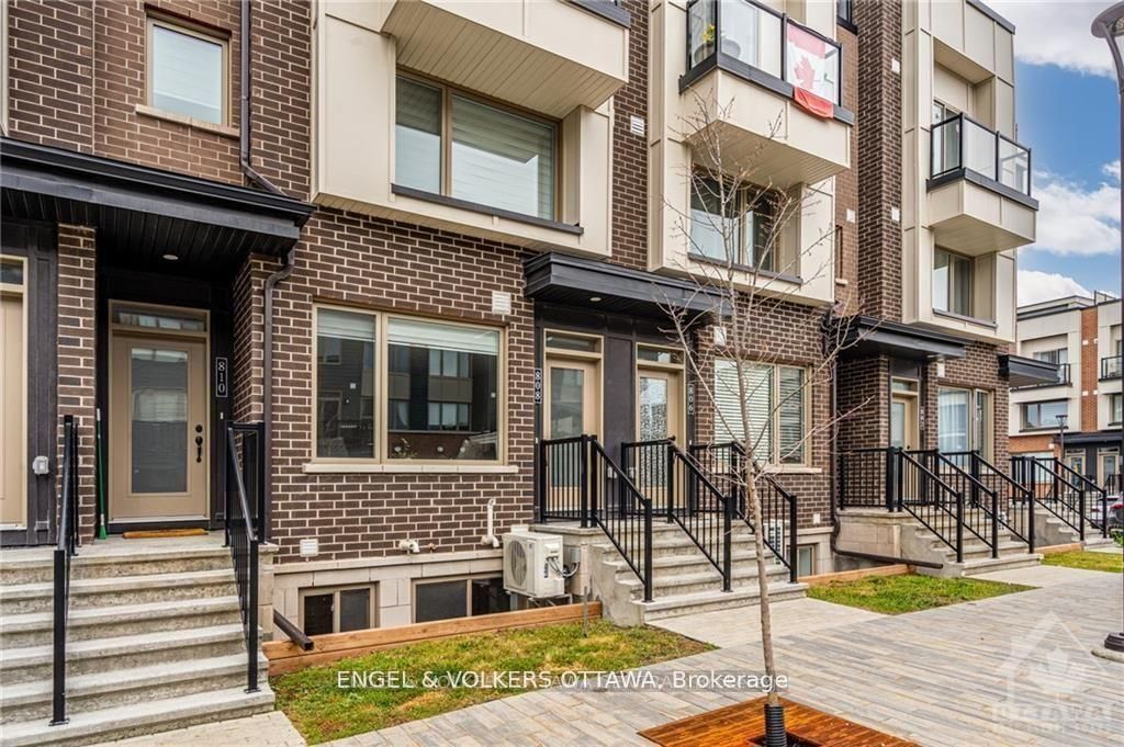 808 Kiniw Private, Ottawa, ON, K1K 5A4