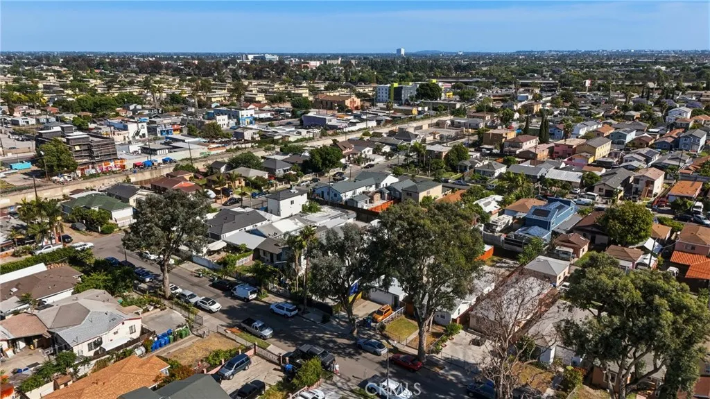 Additional image 77 of 1104 E 111th Drive, Los Angeles, CA 90059