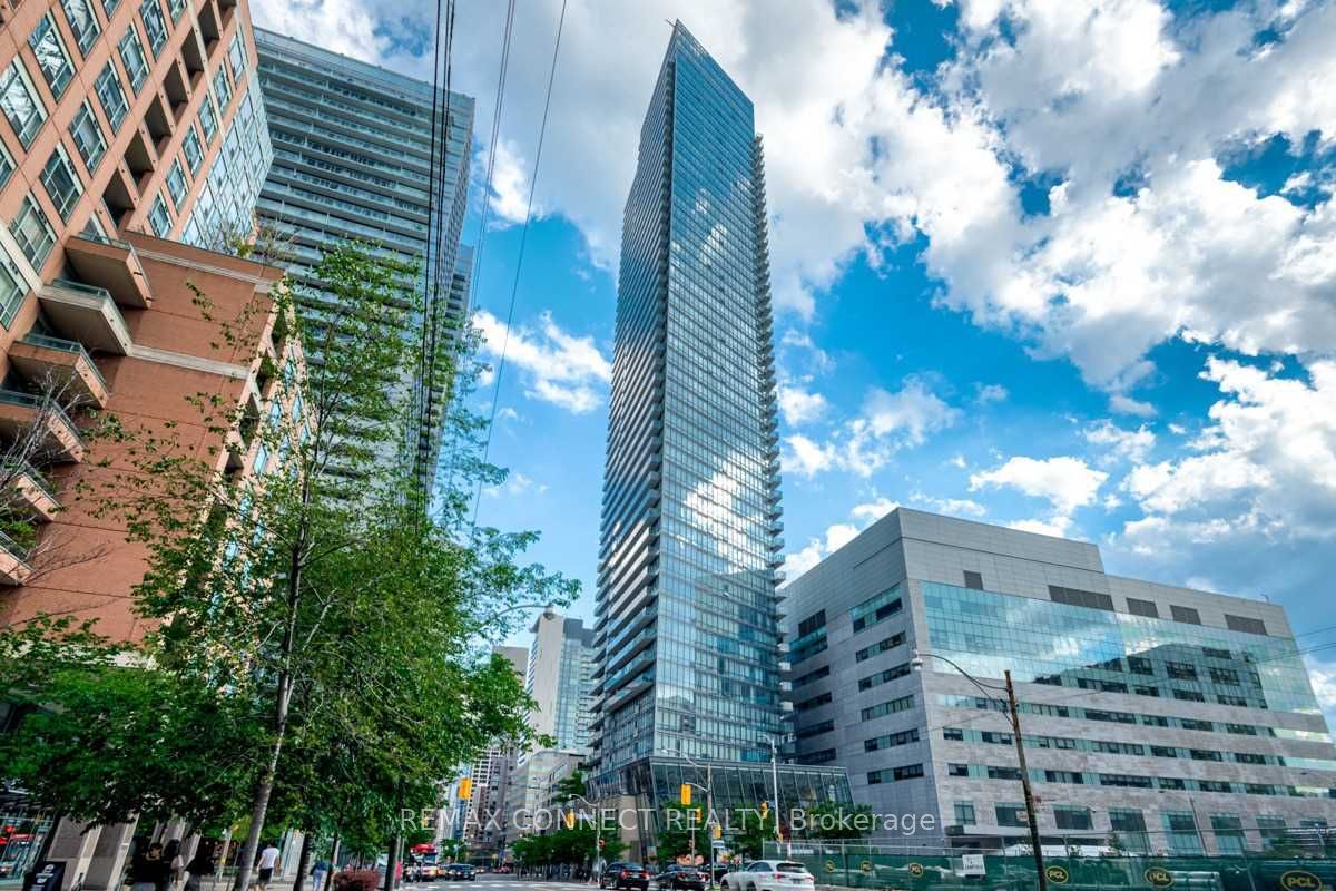 3008-832 Bay Street, Toronto, ON, M5S 1Z6