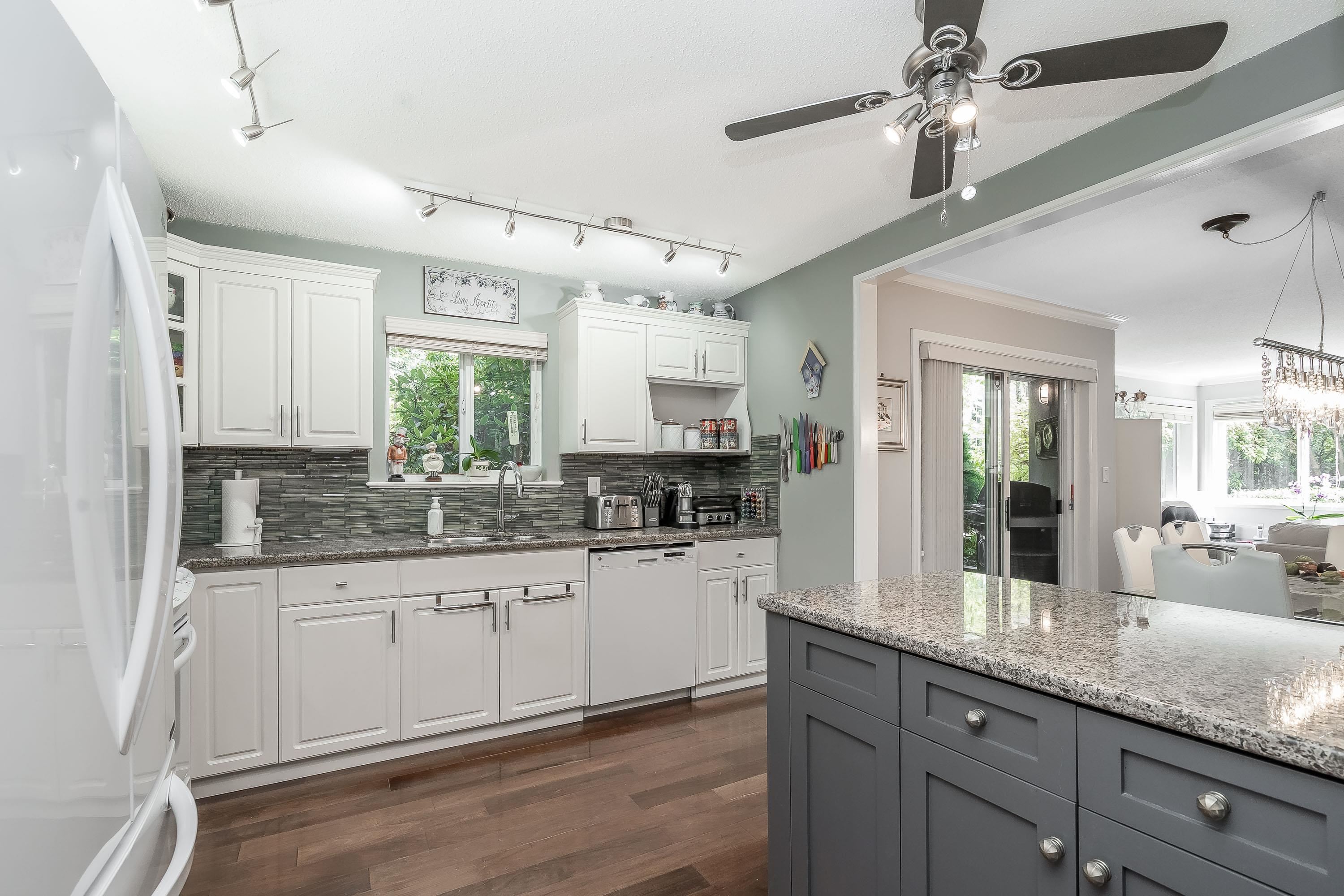 Additional image 4 of 106-15342 20 Avenue, Surrey, BC, V4A 2A3
