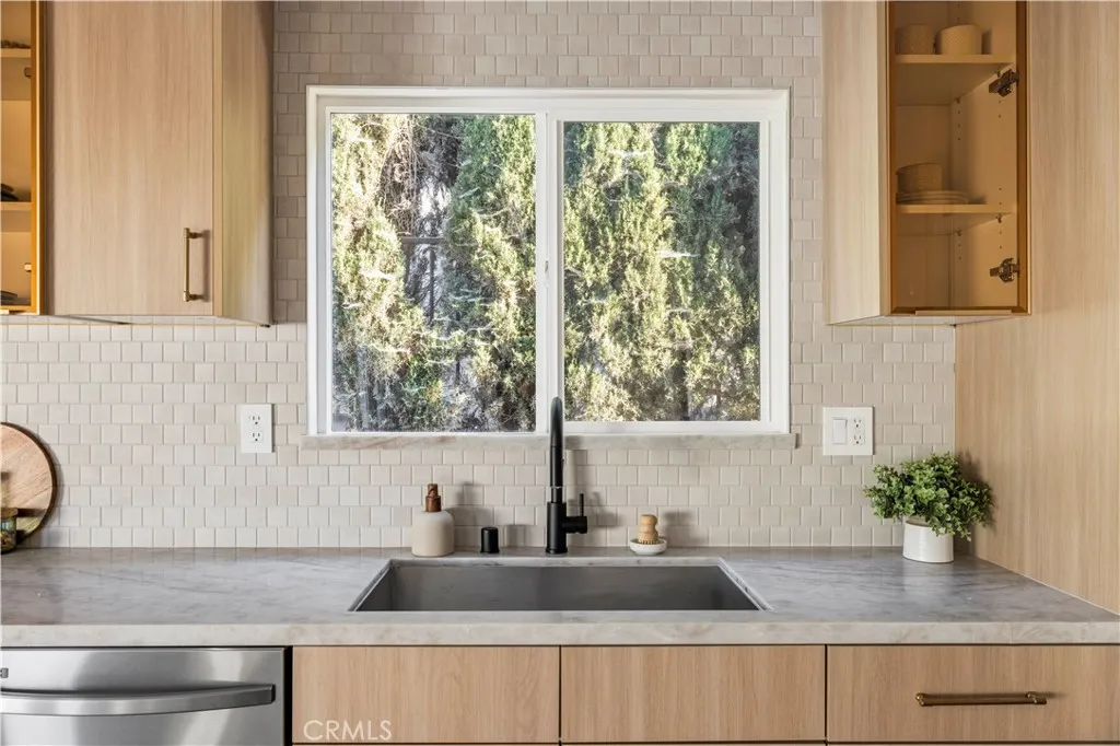 Additional image 57 of 9458 Ruffner Avenue, Northridge, CA 91343