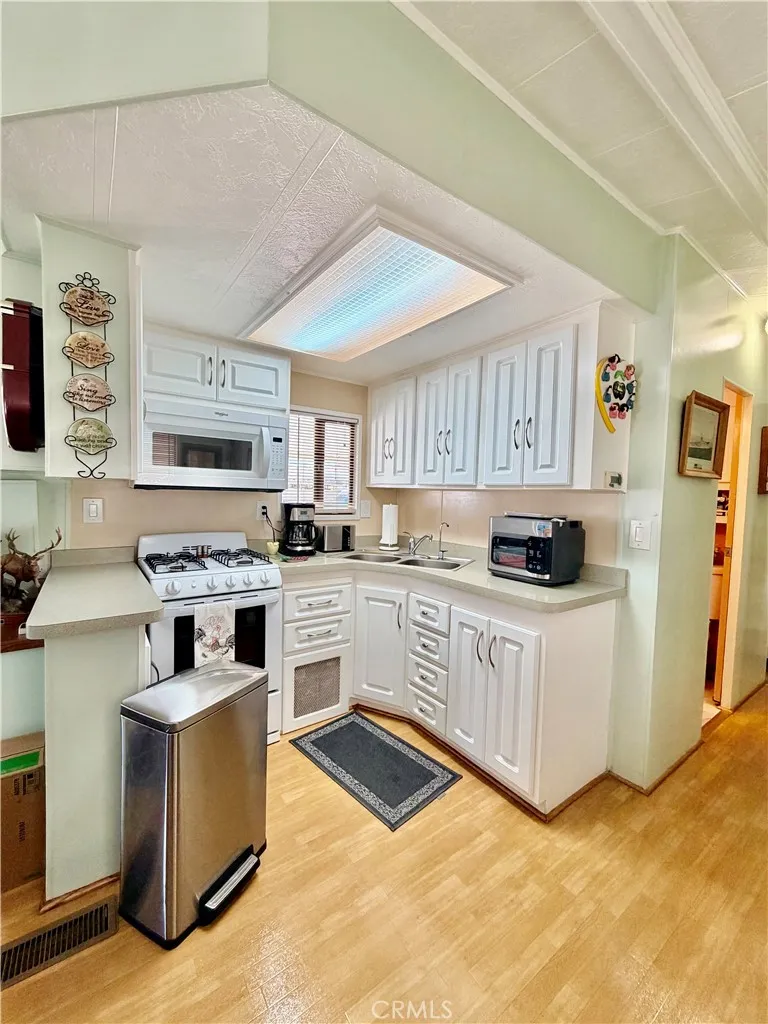 Additional image 84 of 1295 S Cawston Avenue Unit 262, Hemet, CA 92545