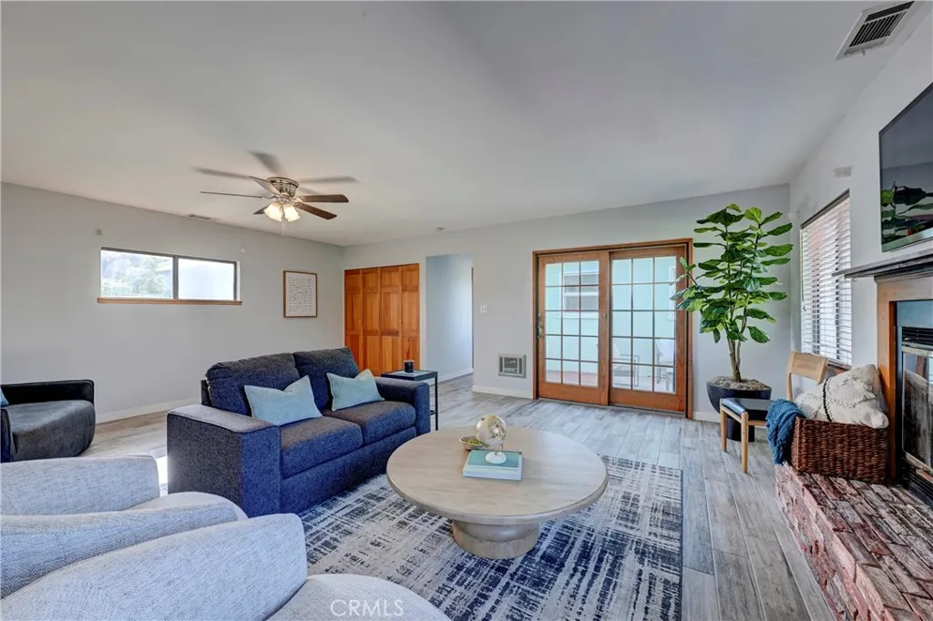 Additional image 19 of 2101 W Ash Ave, Fullerton, CA 92833