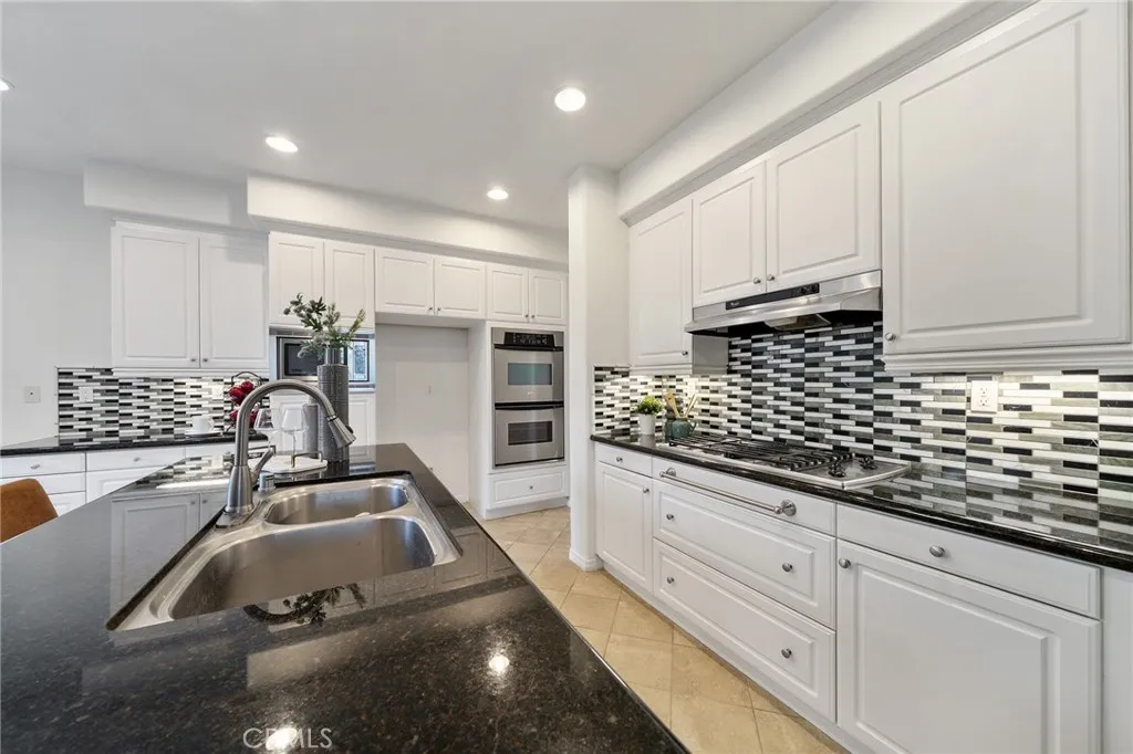 Additional image 68 of 661 Lavender Way, Azusa, CA 91702
