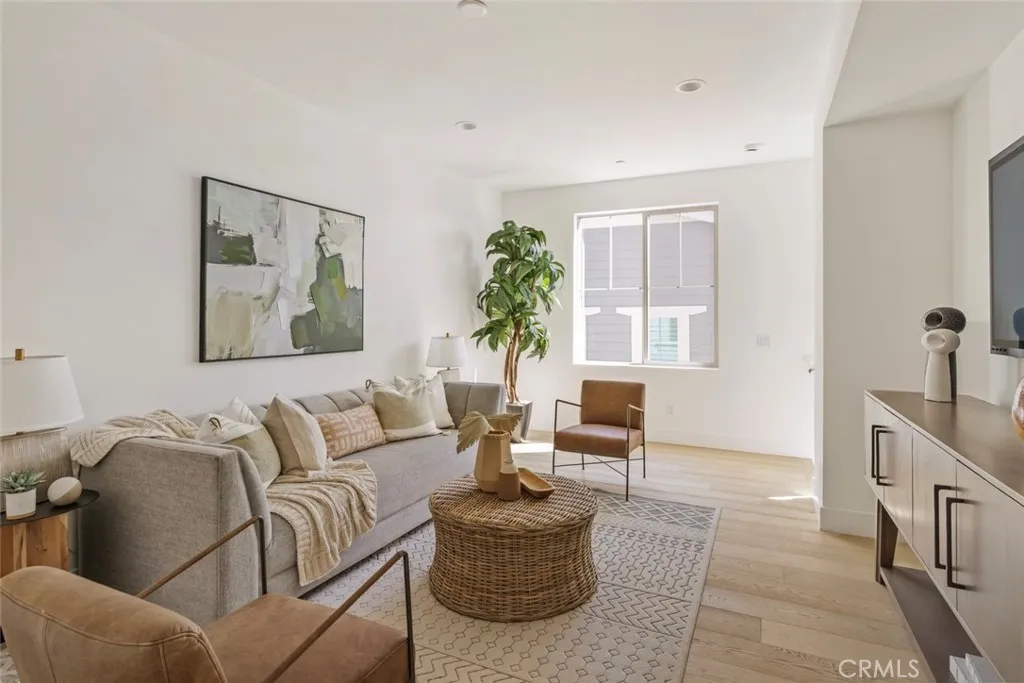 Additional image 10 of 177 E Palm Street, Altadena, CA 91001
