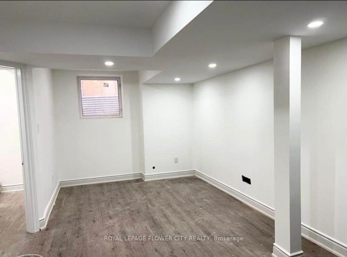172 Southlake Boulevard, Brampton, ON, L6V 4S3 photo 2