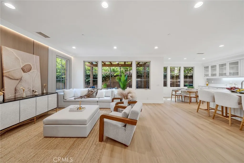 Additional image 40 of 45 Brindisi, Irvine, CA 92618