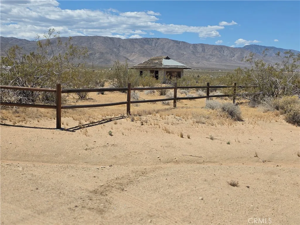 Additional image 14 of 51033 Joshua Tree Rd, Johnson Valley, CA 92285