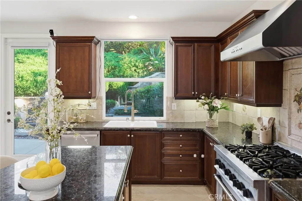 Additional image 66 of 678 Milford Street, Los Angeles, CA 90042