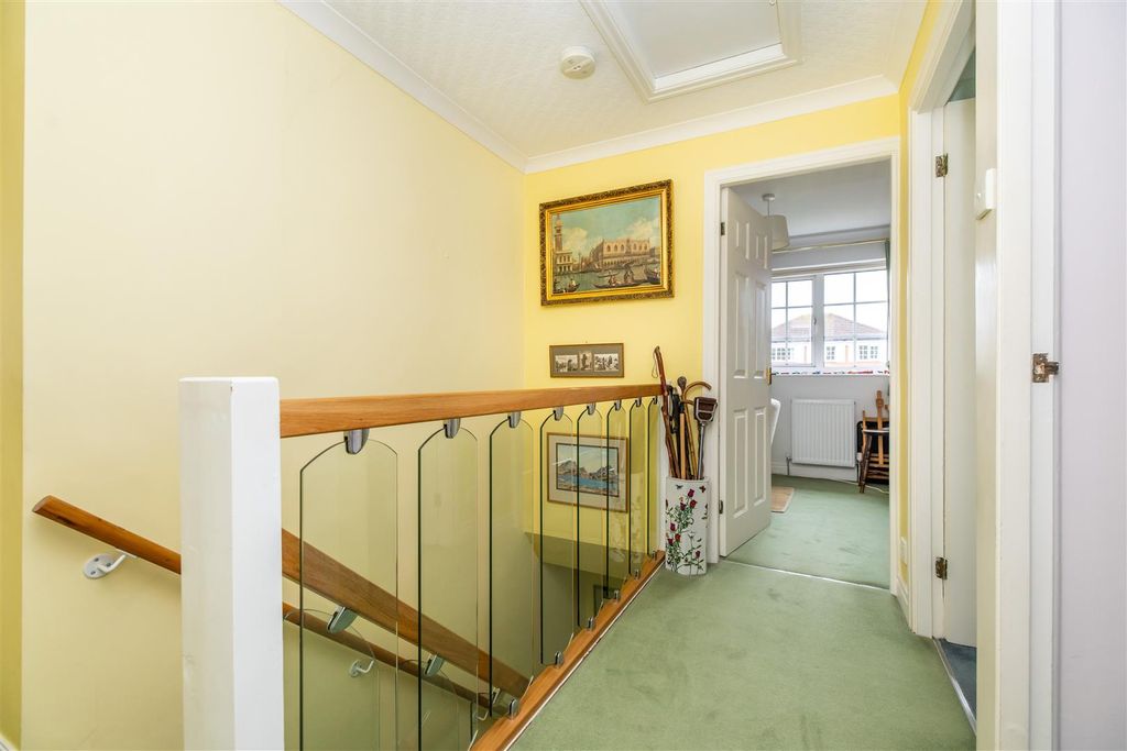 Additional image 14 of 4 bed detached house for saleWoodland Park, Oulton, Leeds LS26
