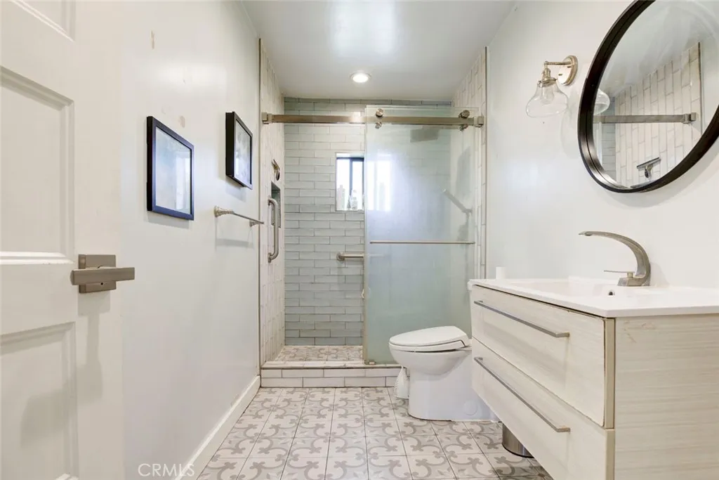7732 Westland Ave, North Hollywood, CA 91605