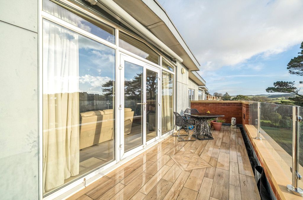 Additional image 14 of 4 bed flat for saleDouglas Avenue, Exmouth EX8