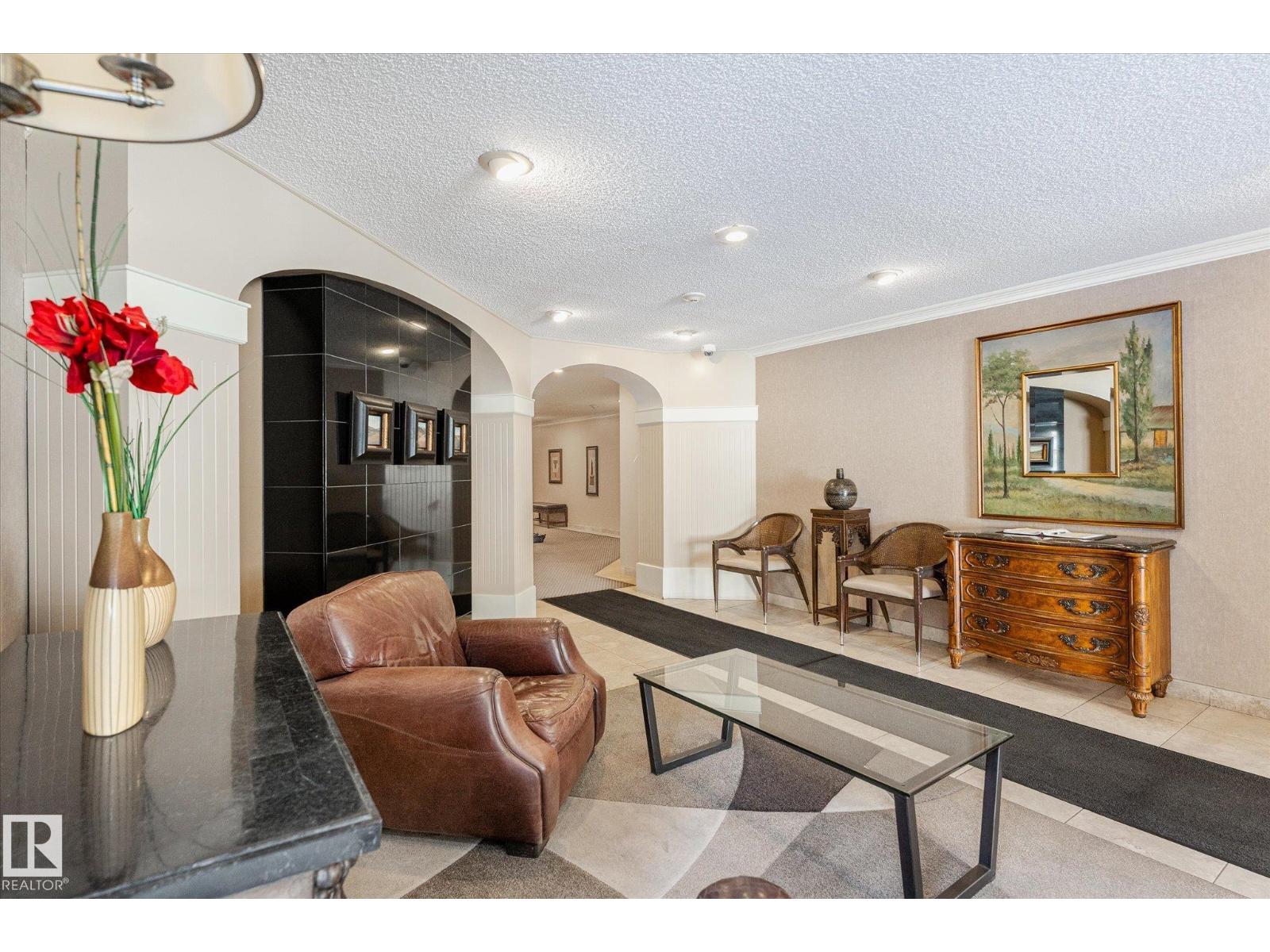 Additional image 6 of 1002-9923 103 Street NW, Edmonton, AB, T5K2J3