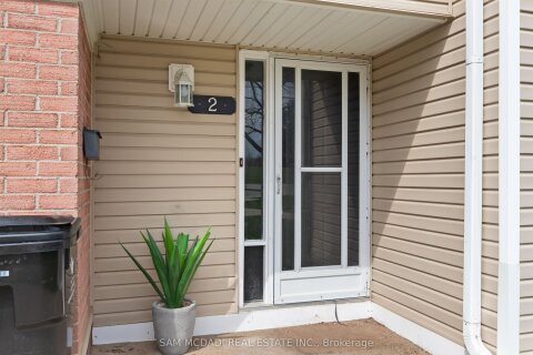Additional image 8 of 2-160 Rittenhouse Road, Kitchener, ON, N2E 3E9