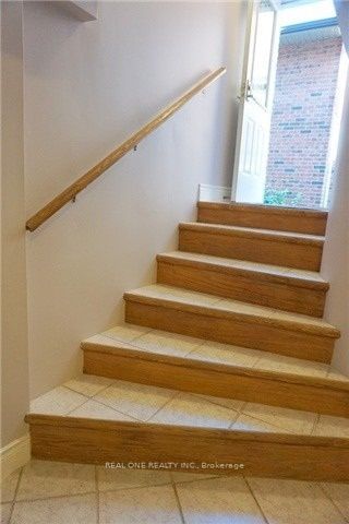 Bsmt-2508 Old Carriage Road, Mississauga, ON, L5C 1Y7