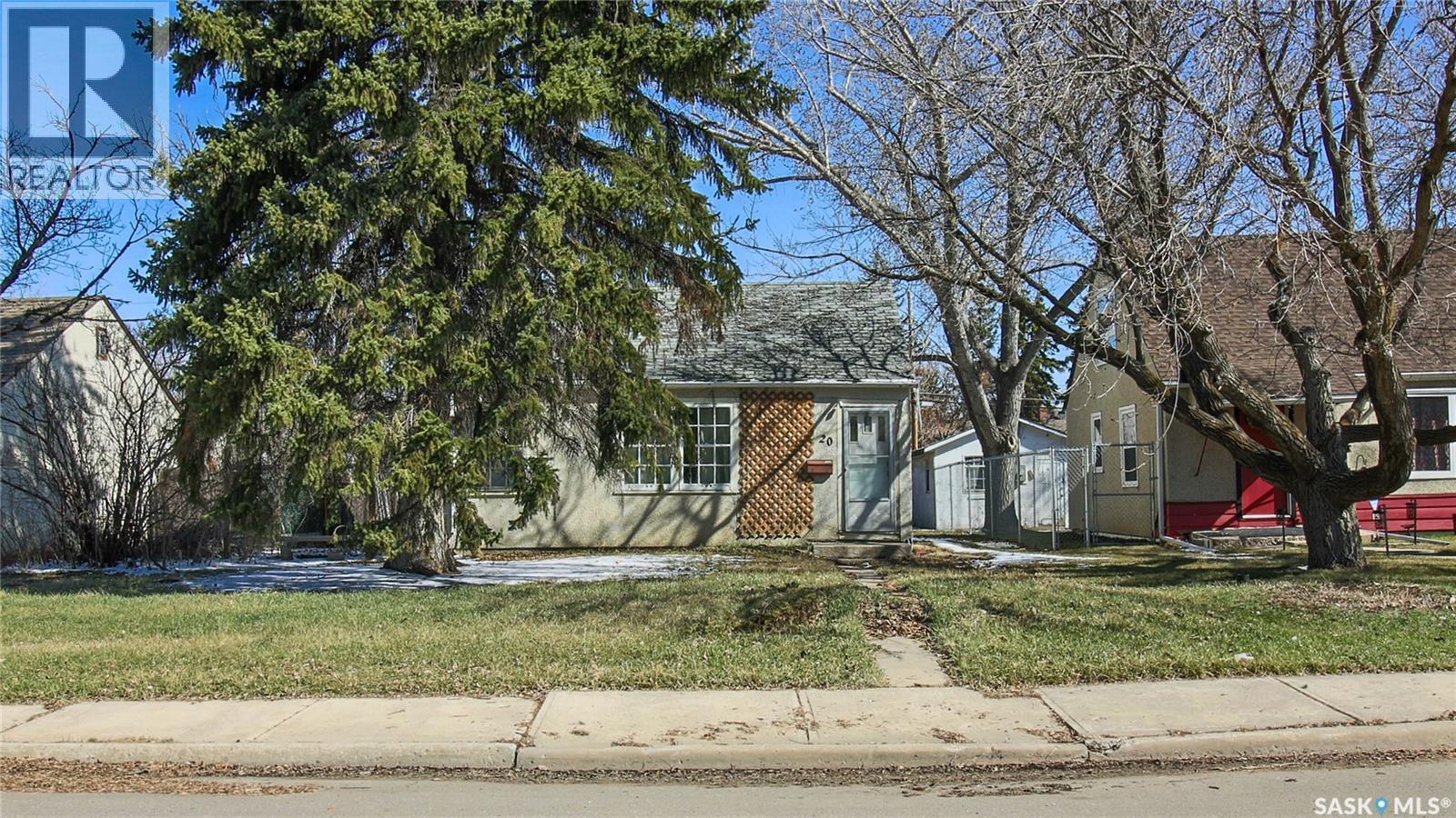 20 Cecil Crescent, Regina, SK, S4T5Y5