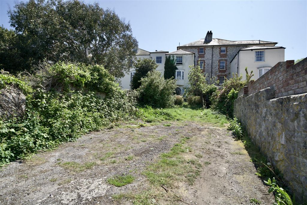 Additional image 3 of 2 bed flat for saleWyke Road, Weymouth DT4