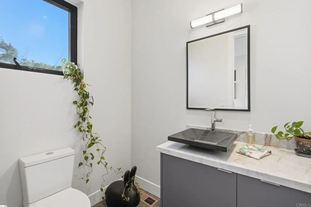 Additional image 40 of 10042 Tall Oak Dr, Escondido, CA 92026