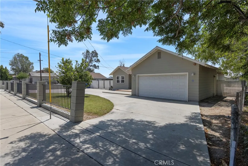Additional image 3 of 16397 Orange Way, Fontana, CA 92335