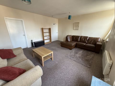 Bon Accord Terrace, Top Floor, Aberdeen AB11