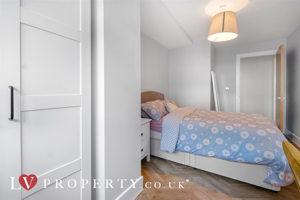 Additional image 13 of 2 bed flat for saleNewhall Street, Birmingham, West Midlands B3