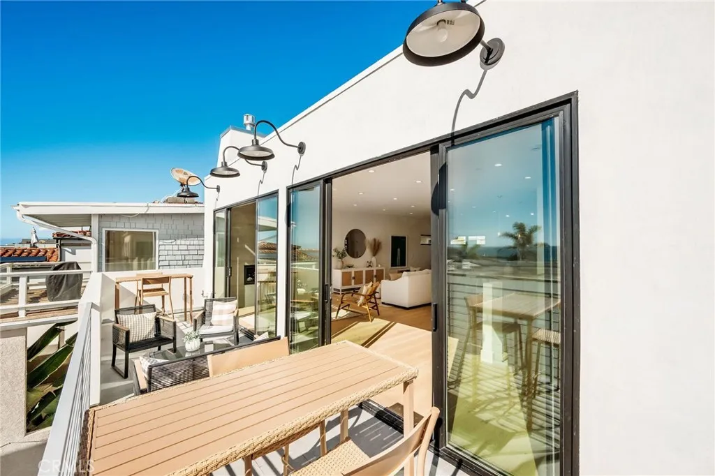 Additional image 12 of 89 Bayview Dr, Manhattan Beach, CA 90266