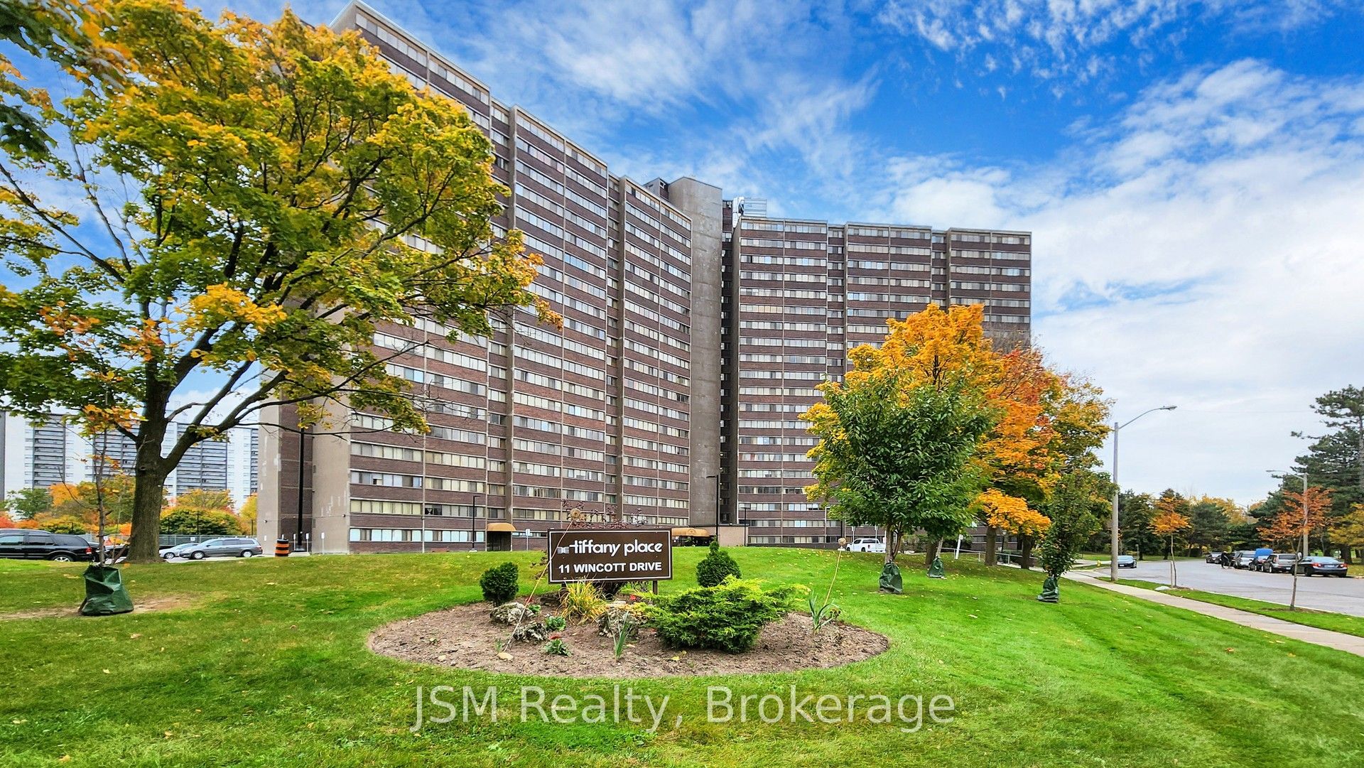 1912-11 Wincott Drive, Toronto, ON, M9R 2R9