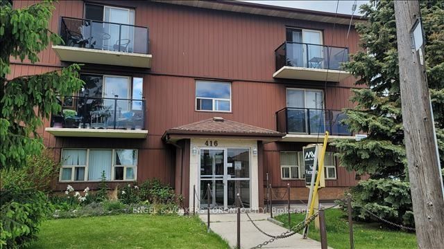 208-416 E 42nd Street, Hamilton, ON, L8T 3A9