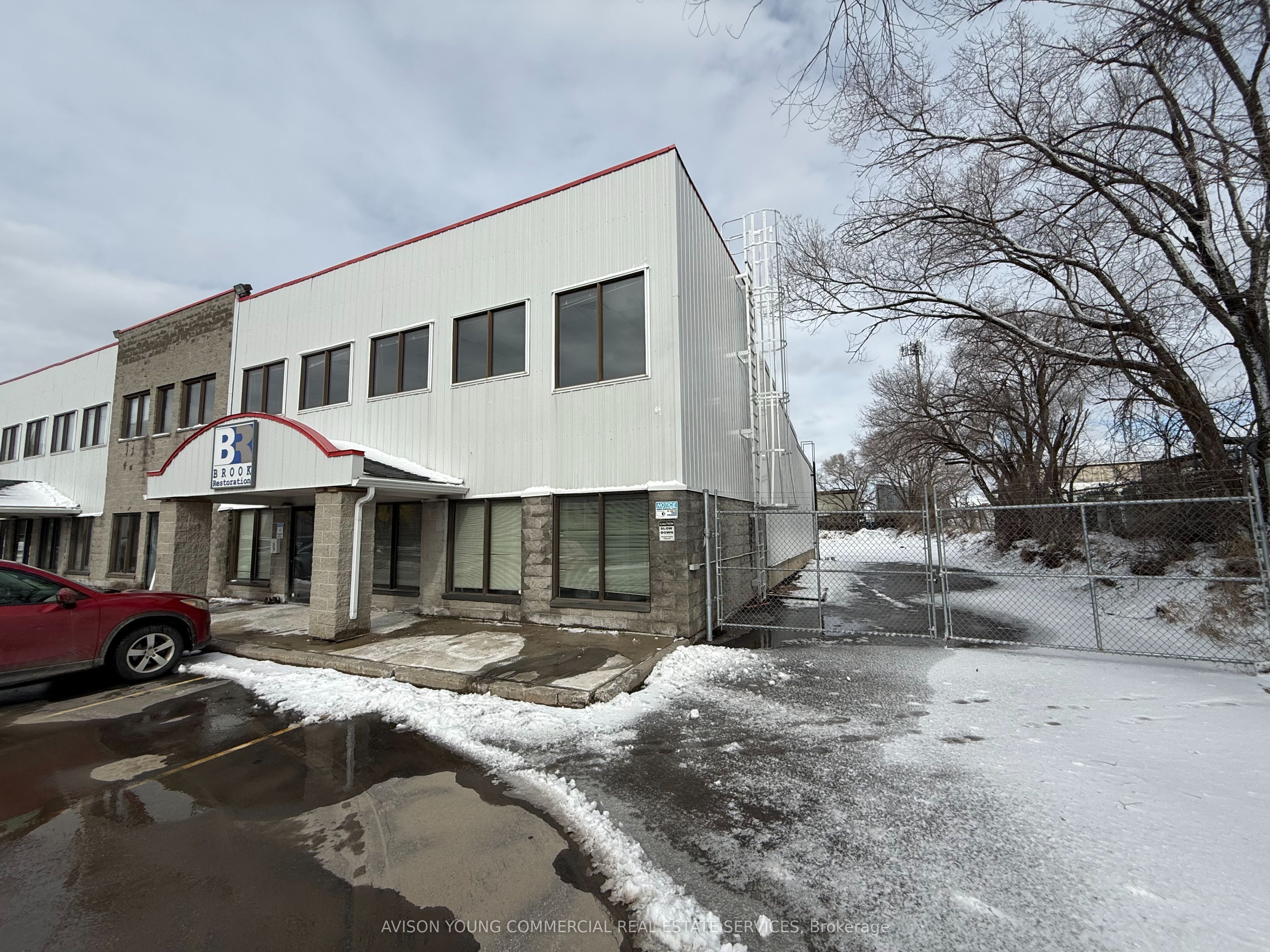 Additional image 2 of Unit 22B-22 Jamie Avenue, Ottawa, ON, K2E 6T6