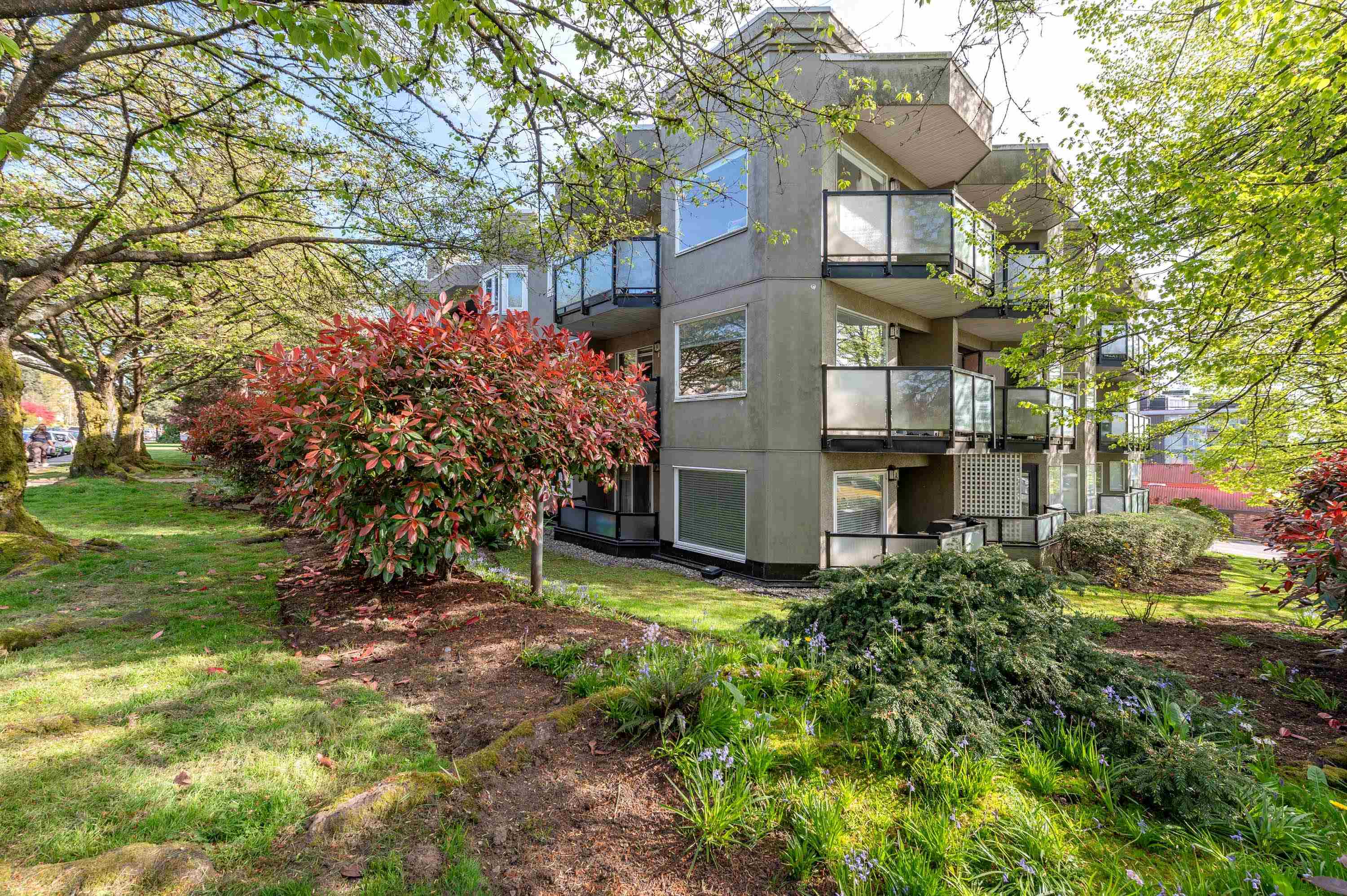 201-175 4th Street W, North Vancouver, BC, V7M 1H6