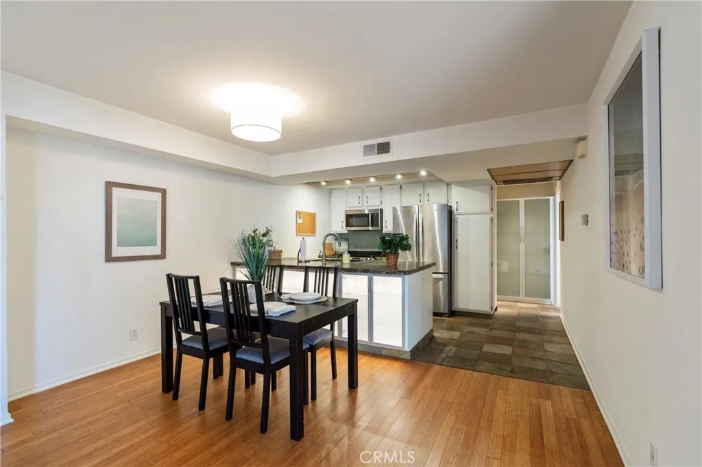 Additional image 33 of 740 N Kings Road Unit 208, West Hollywood, CA 90069