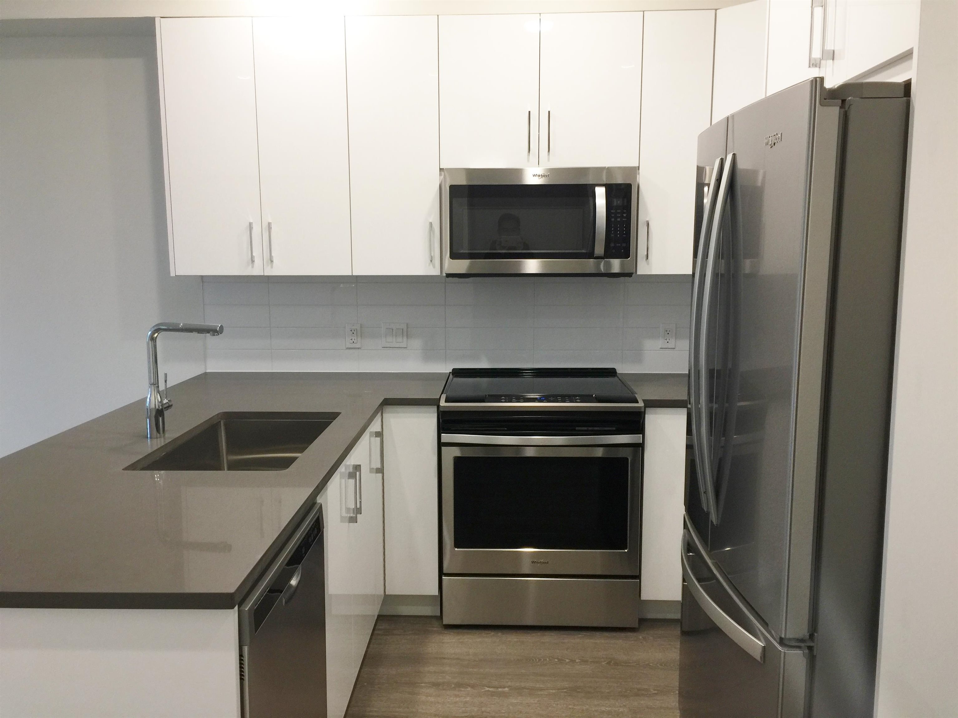 Additional image 5 of 418-15351 101 Avenue, Surrey, BC, V3R 0G2