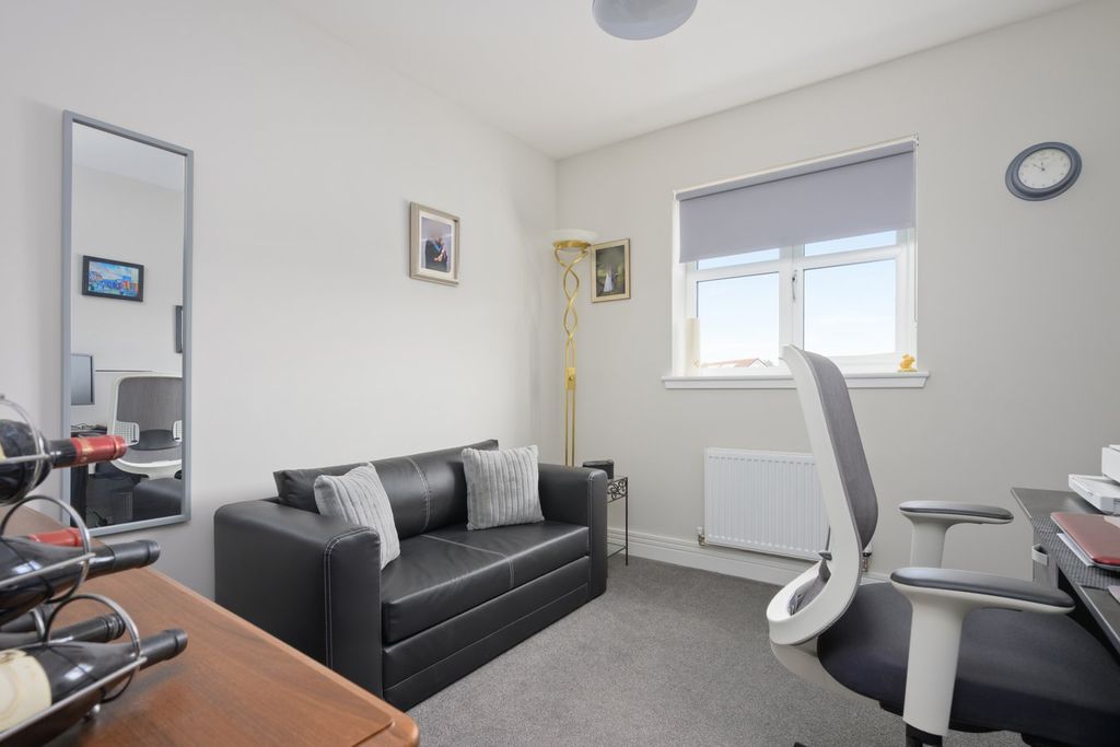 Additional image 19 of 2 bed flat for saleJardine Avenue, Falkirk FK2