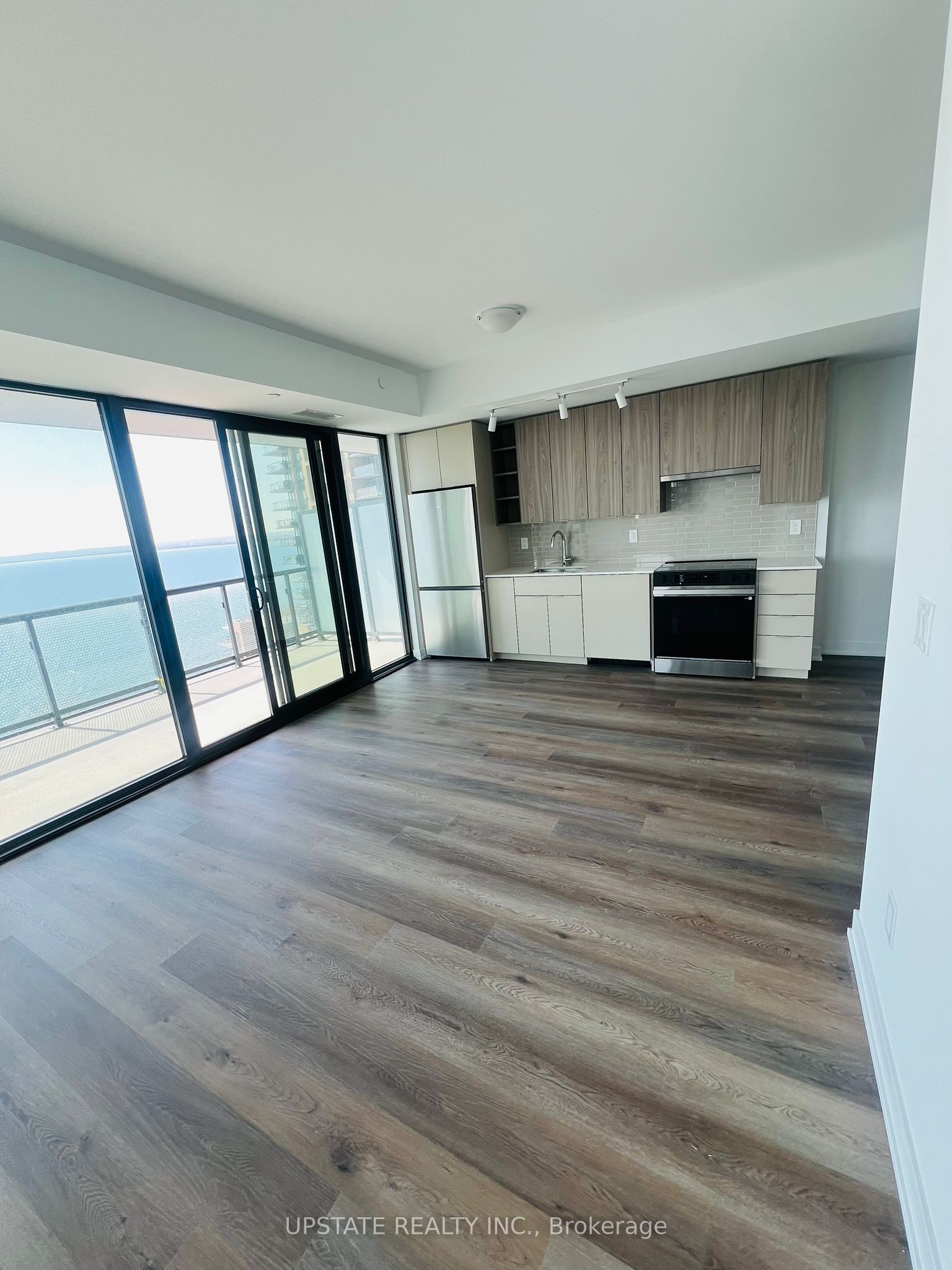 Additional image 6 of 1204-2075 Lakeshore Road, Burlington, ON, L7R 0H3