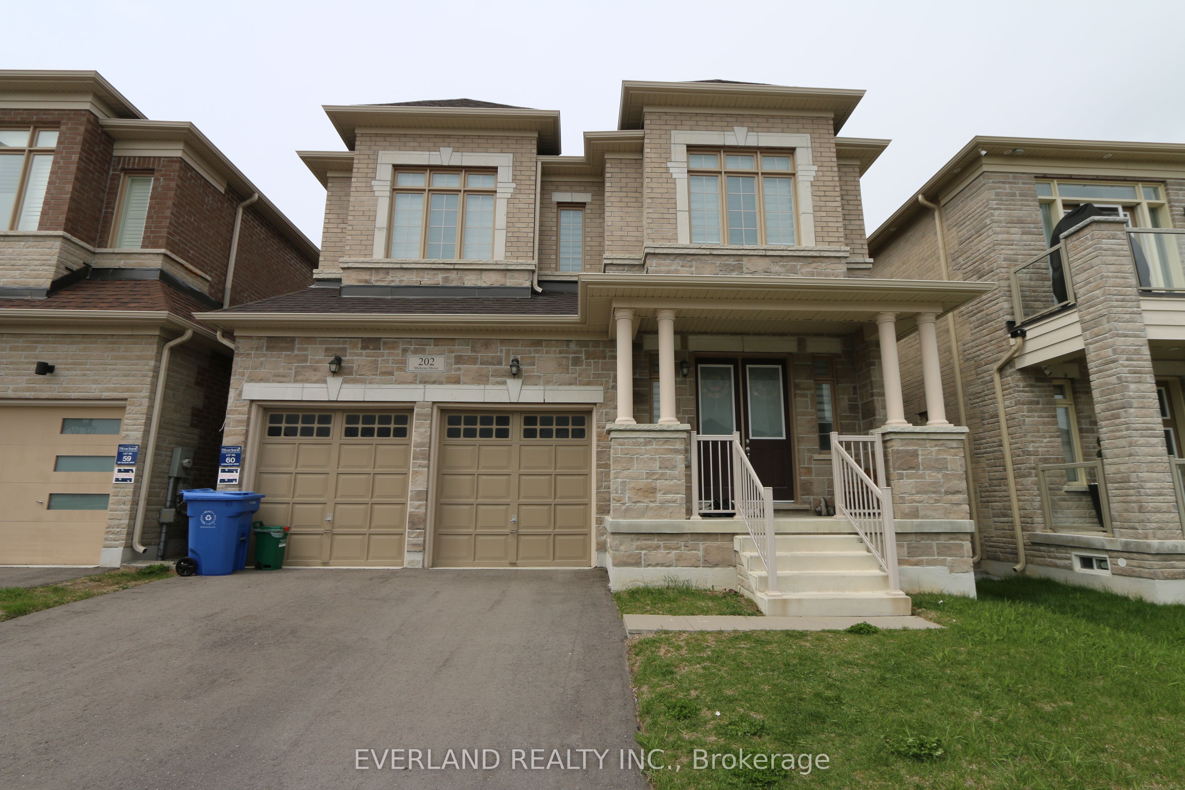 202 Mckean Drive, Whitchurch-stouffville, ON, L4A 5C2