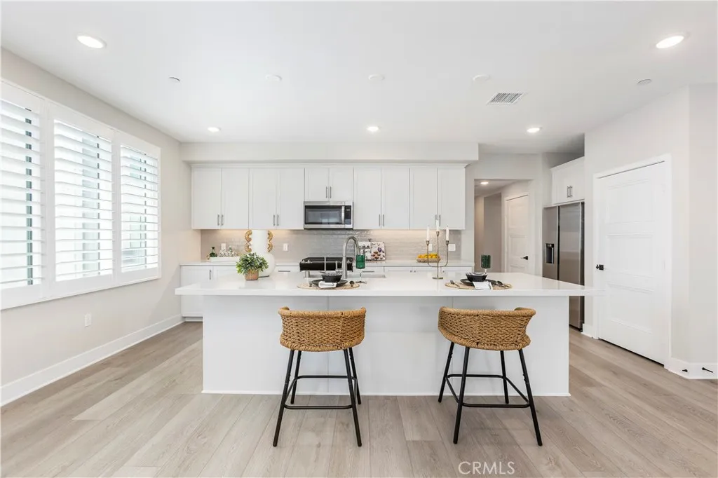 Additional image 13 of 16175 Dawn Way Unit 202, Tustin, CA 92782