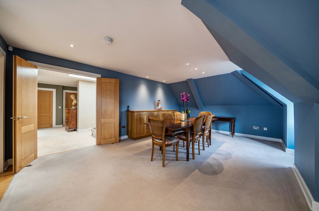 Additional image 12 of 5 bed flat for saleSovereign House, Royal Parade, Chislehurst, Kent BR7