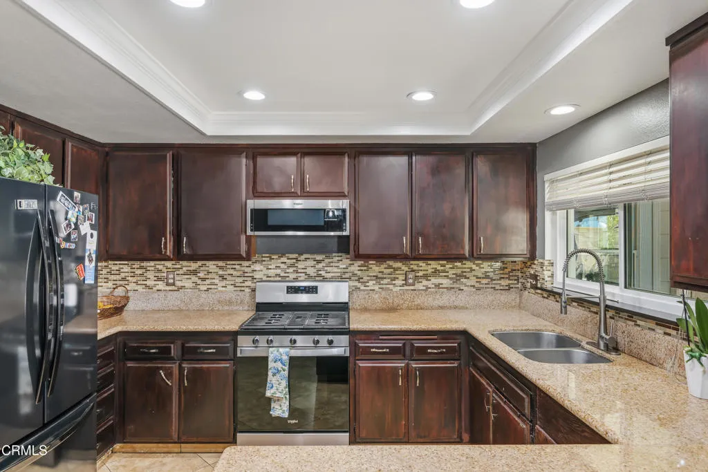 Additional image 10 of 2221 Gershwin Place, Oxnard, CA 93033