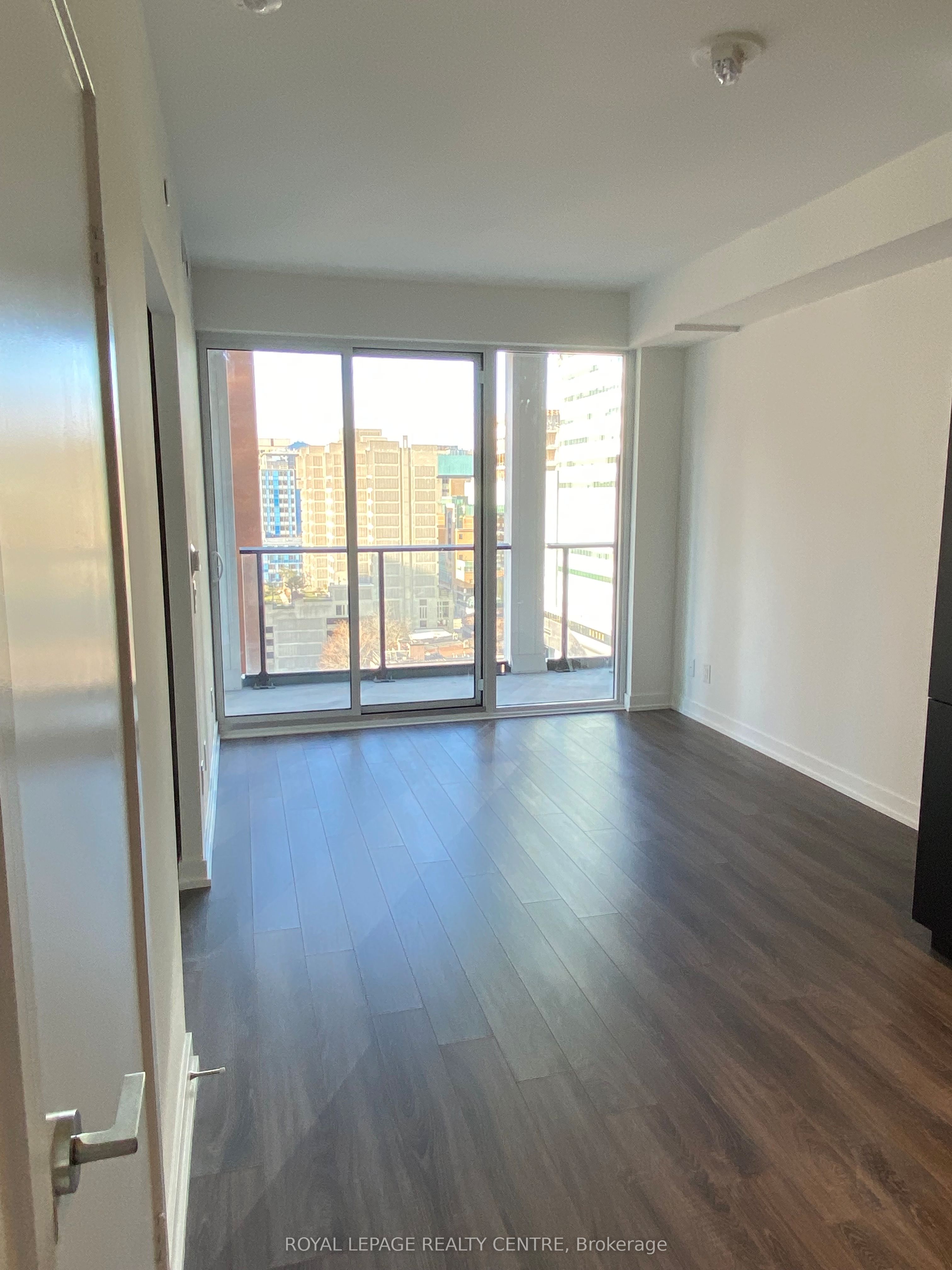 Additional image 5 of 1114-20 Edward Street, Toronto, ON, M5G 0C5